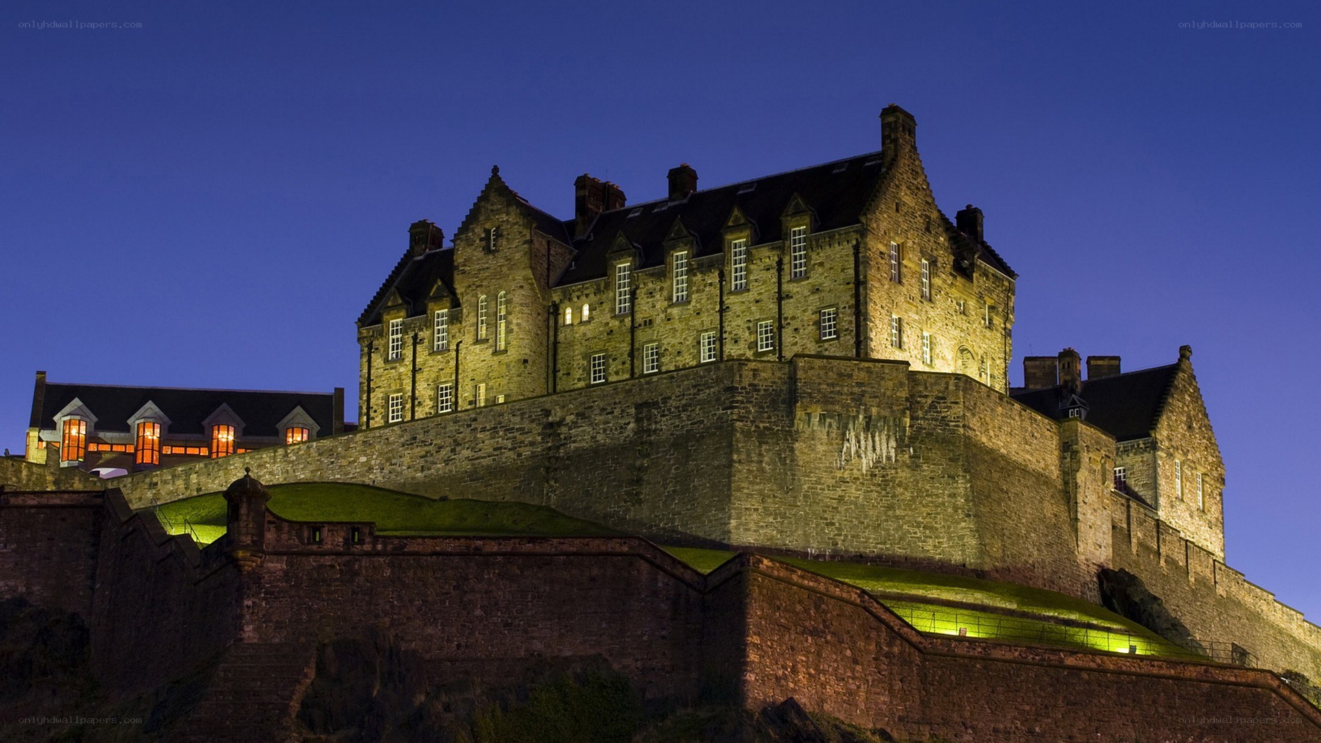 Edinburgh Castle at dusk