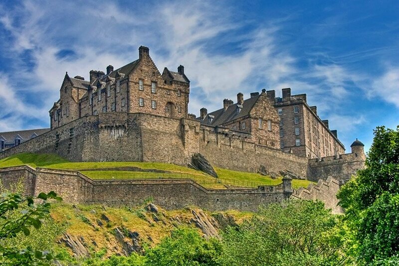 Edinburgh Castle — Blue, Dramatic
