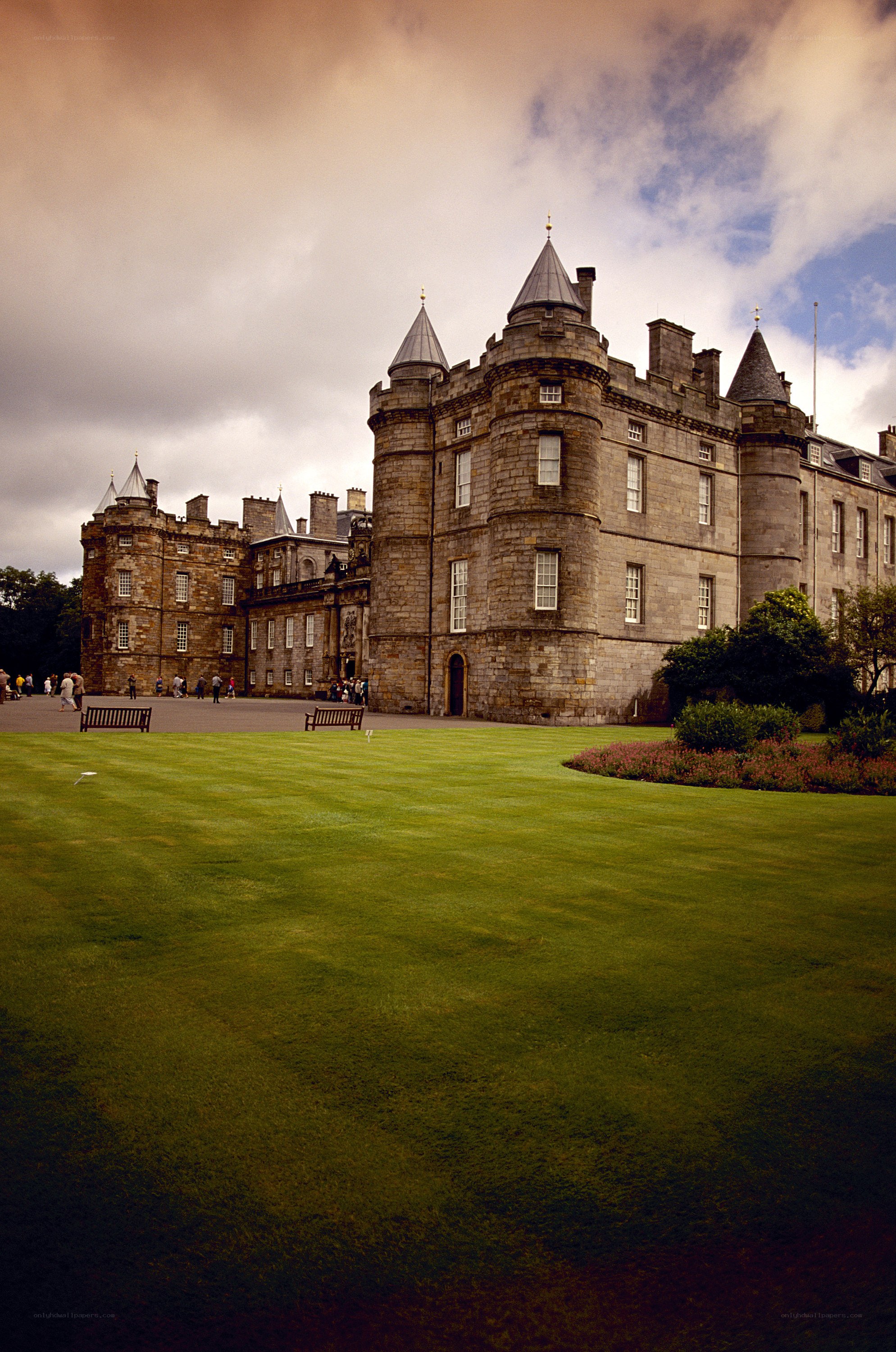 Edinburgh Castle courtyard