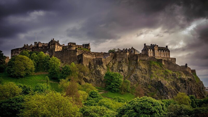 Edinburgh Castle — Green, Dramatic, Afternoon, Photograph, Rocky Cliff