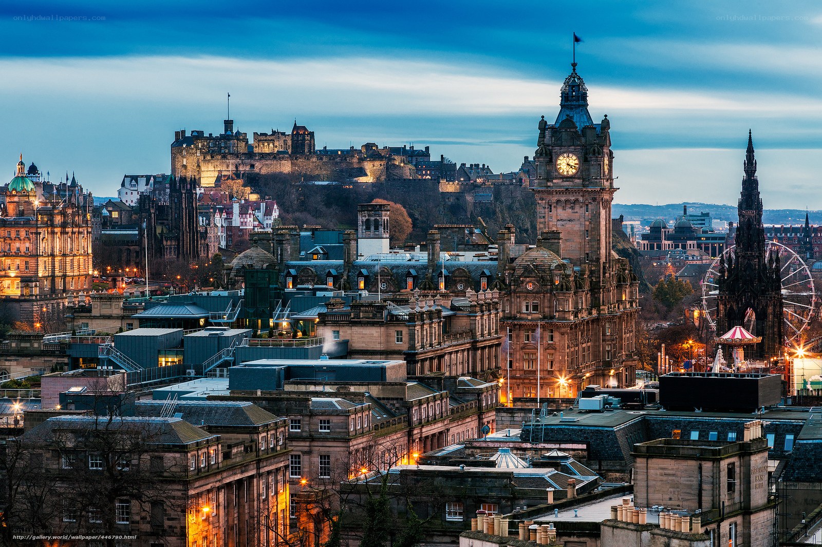 Edinburgh cityscape at dusk