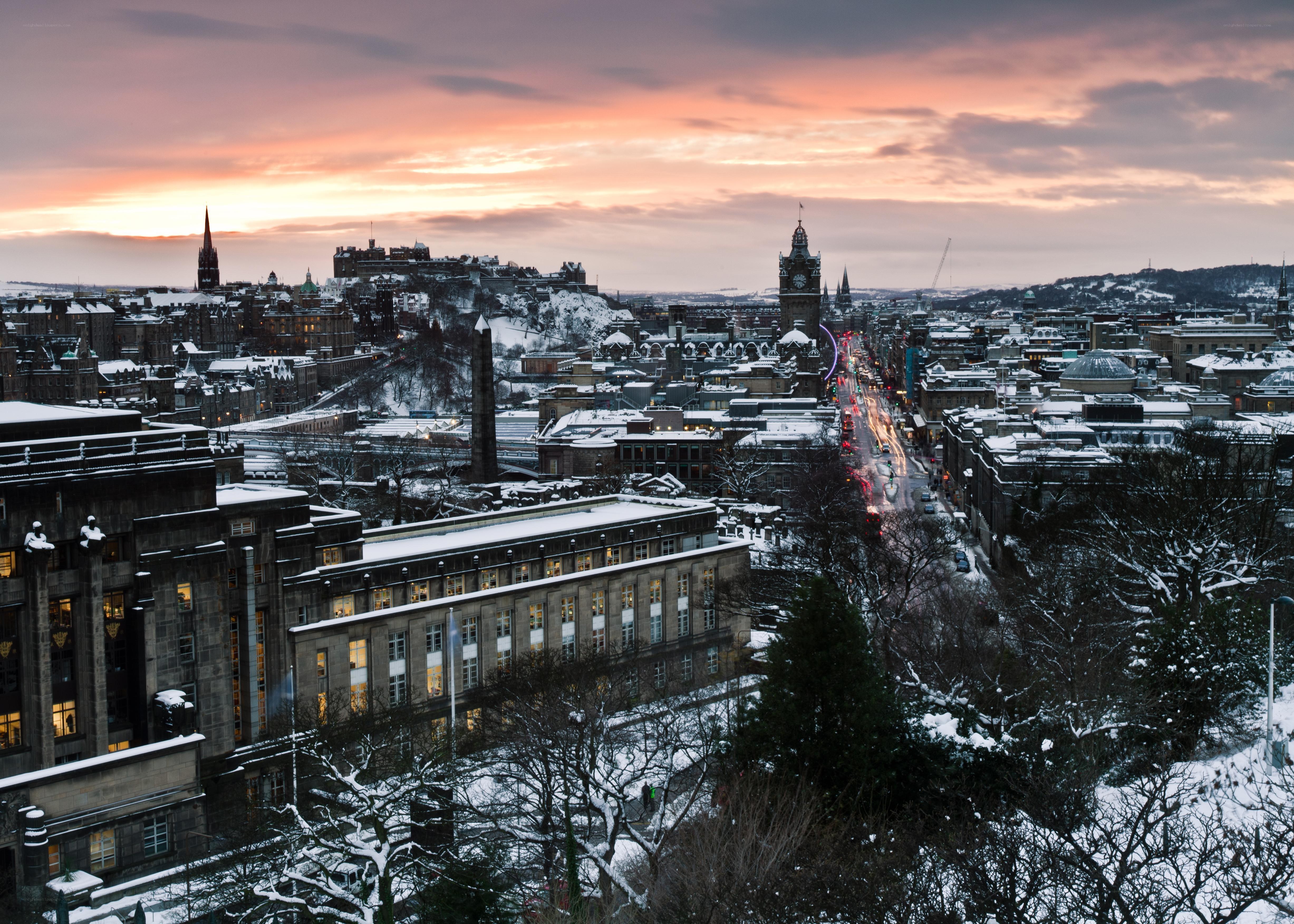 Edinburgh cityscape at sunset