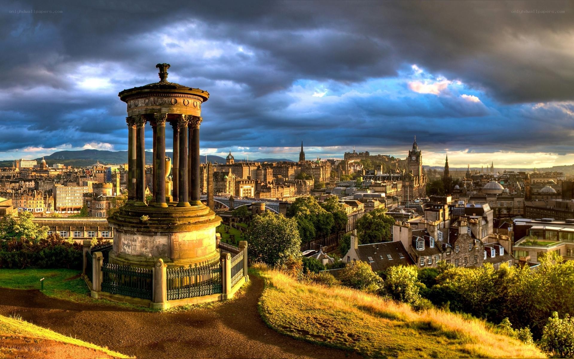 Edinburgh cityscape at sunset