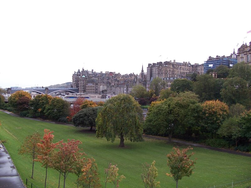 Edinburgh cityscape from park