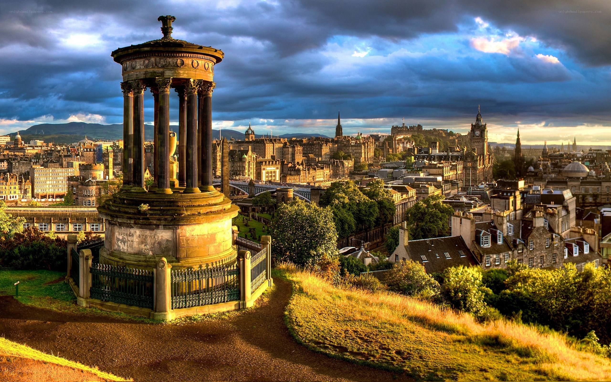 Edinburgh cityscape with monument