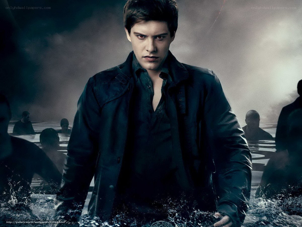 Edward Cullen in water