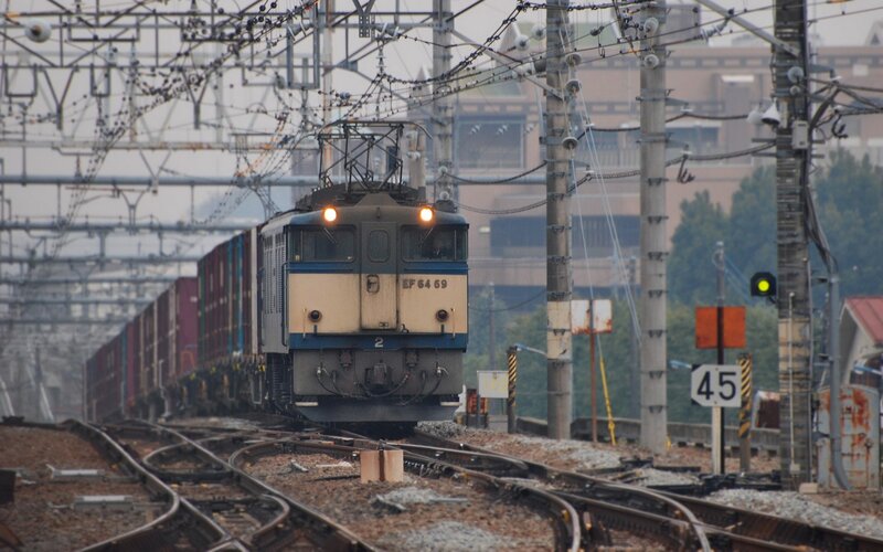 EF64-69 locomotive on tracks