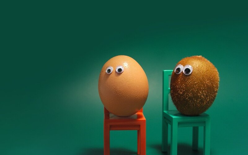 Egg and Kiwi with Eyes — Green