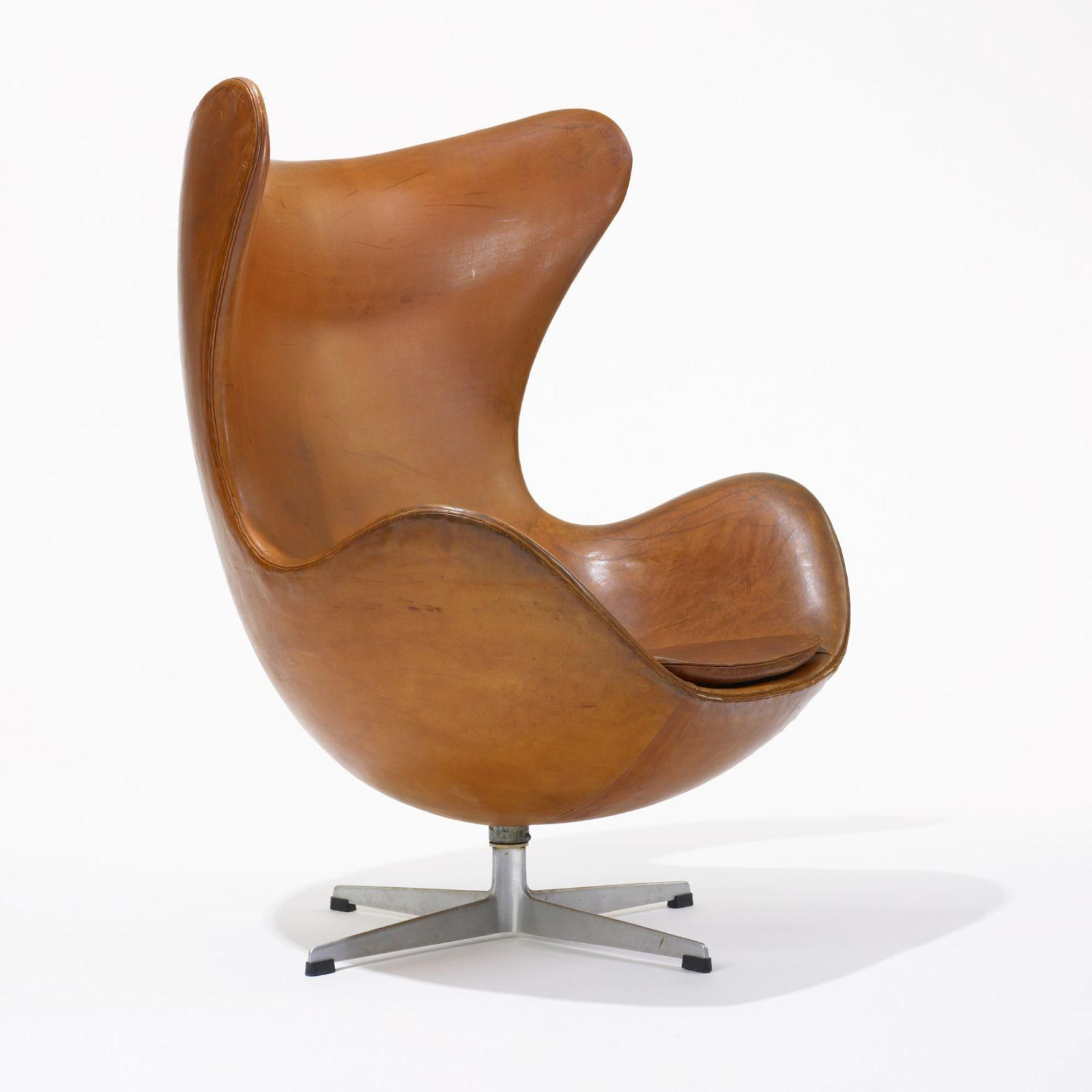 Egg chair by Arne Jacobsen