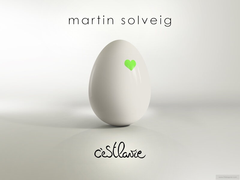 Egg with heart design