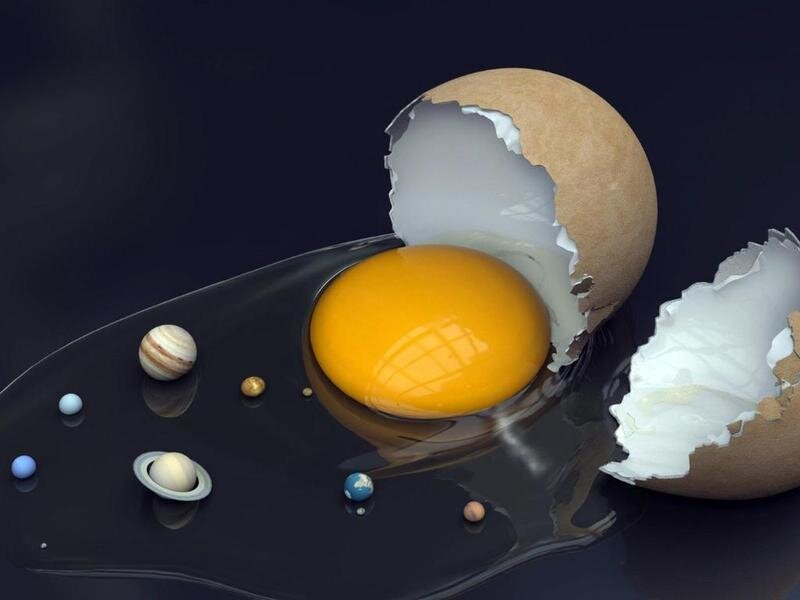 Egg with Planets — Yellow, Dramatic