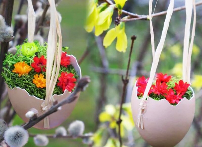 Eggshell Flower Baskets
