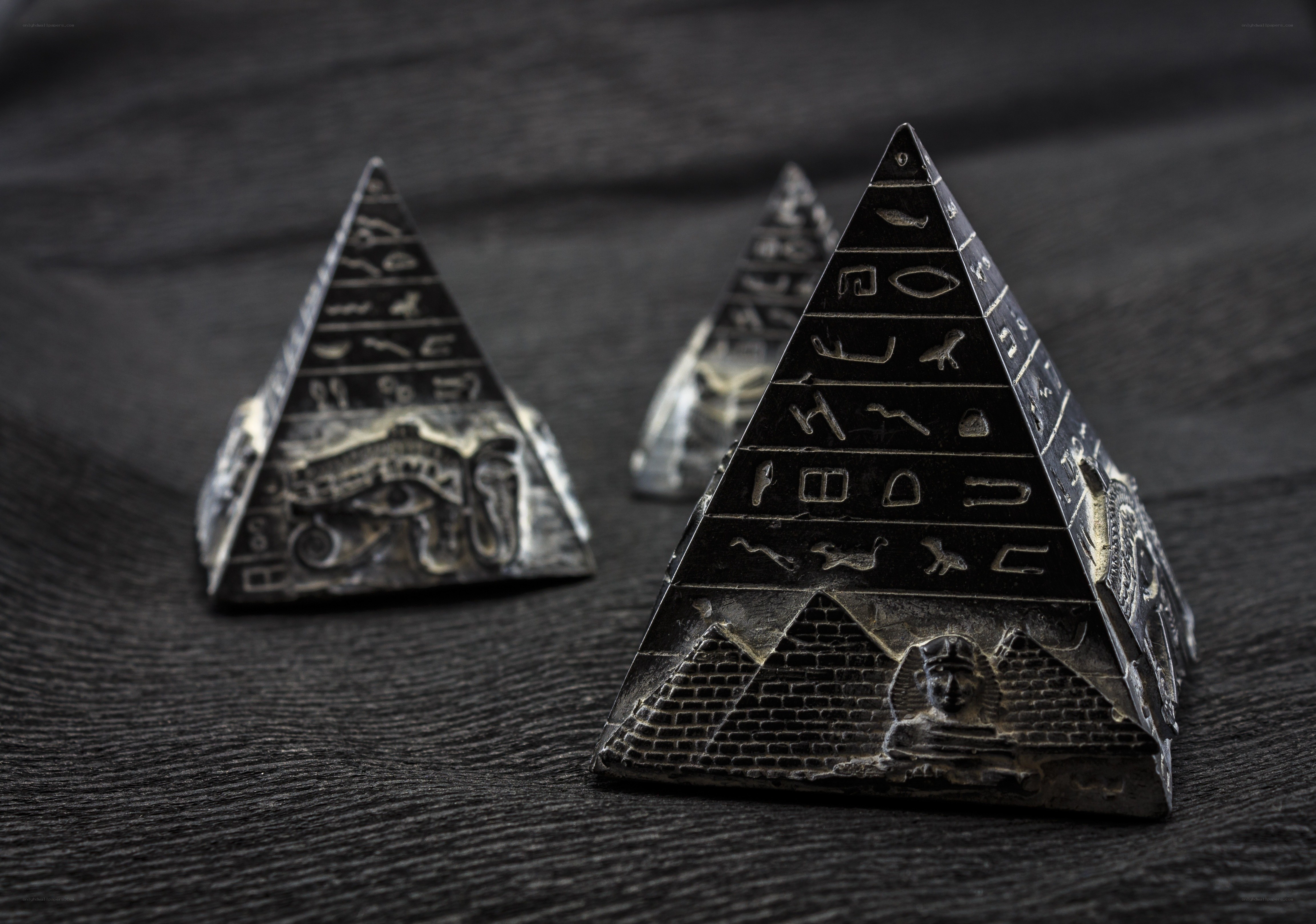 Egyptian pyramid models