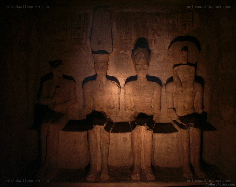 Egyptian temple statues