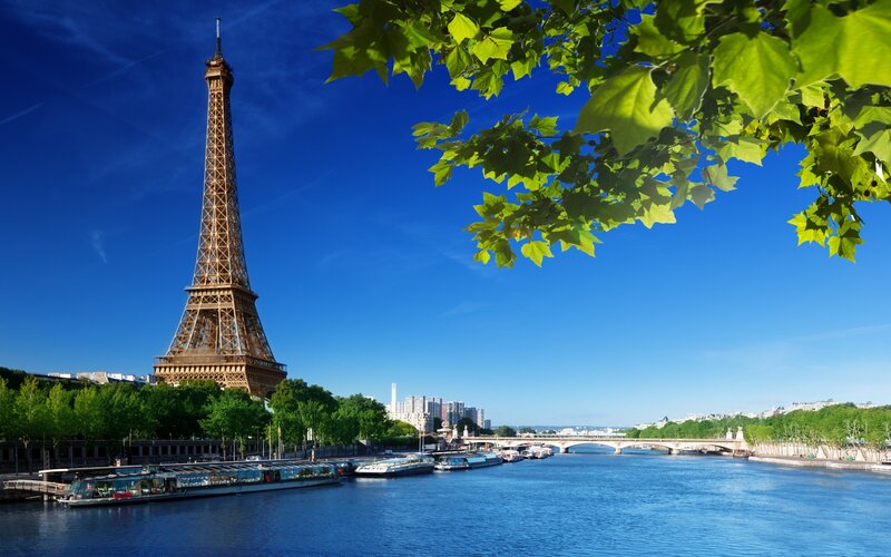 Eiffel Tower and Seine River — Blue, Serene