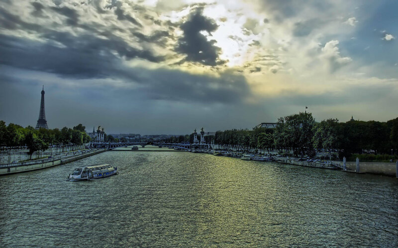 Eiffel Tower and Seine River — Gray