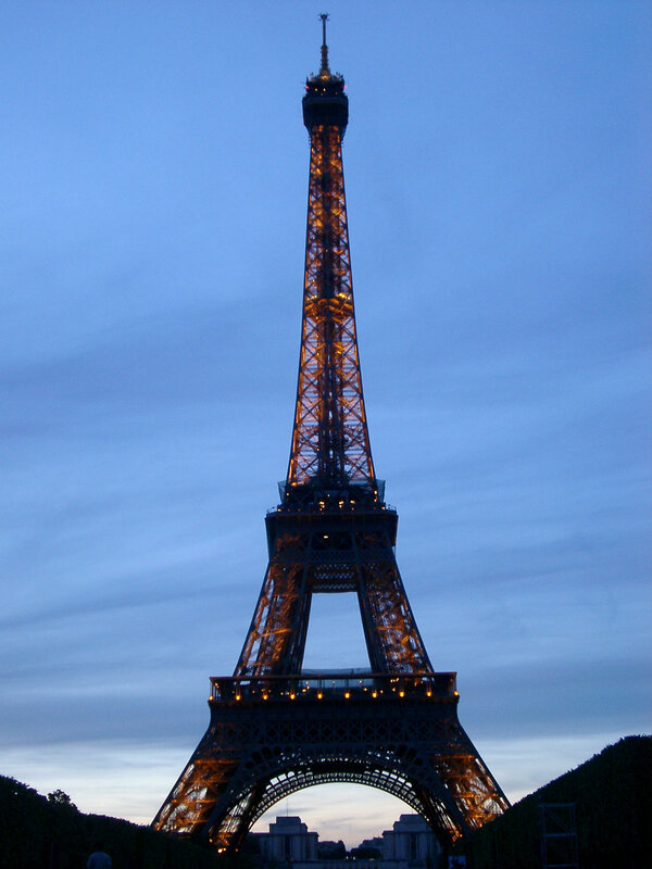 Eiffel Tower at dusk