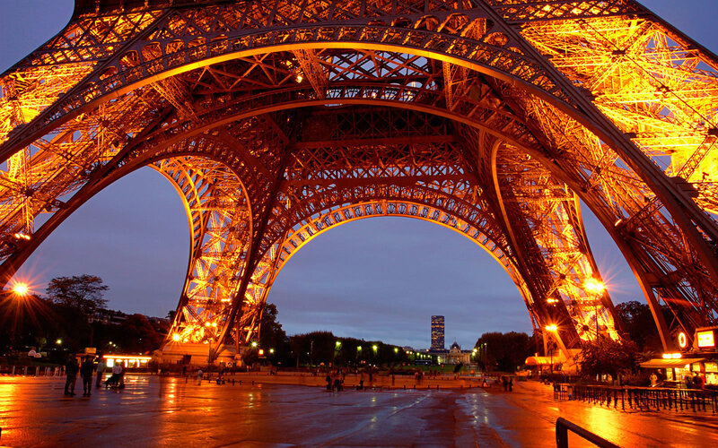 Eiffel Tower at Dusk — Orange