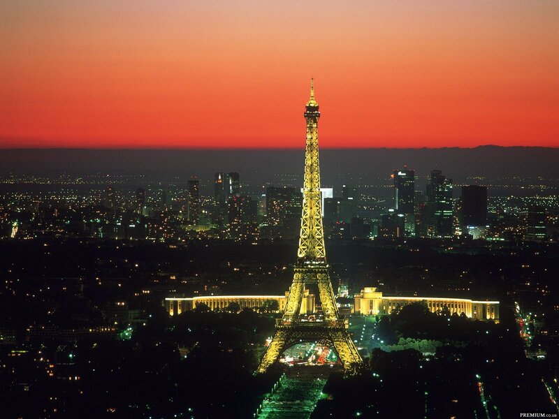Eiffel Tower at Dusk — Red, Dramatic