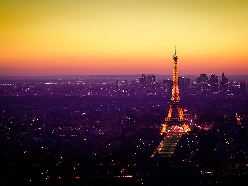 Eiffel Tower at Dusk — Yellow, Dramatic