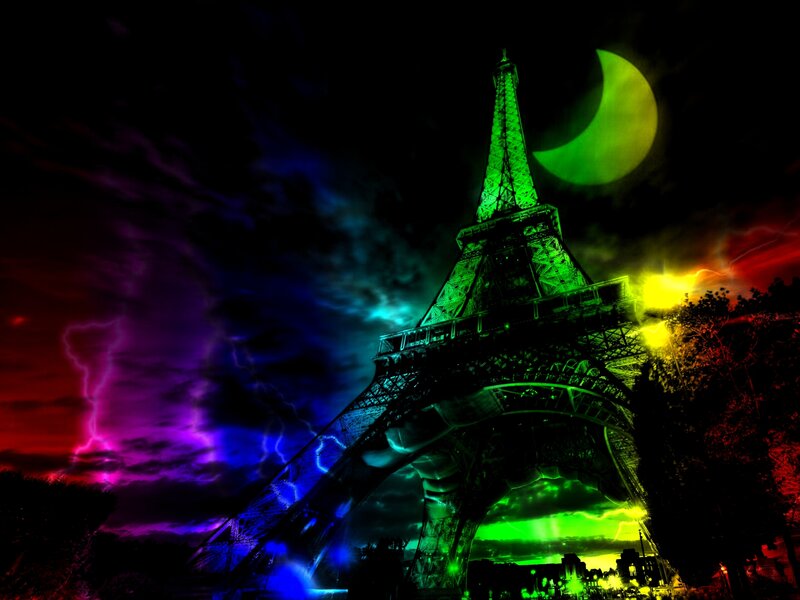 Eiffel Tower at Night — Green