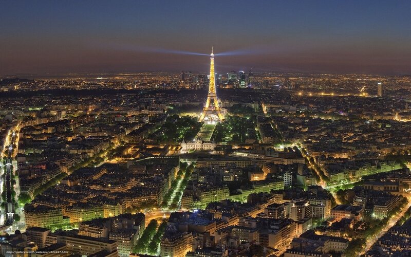 Eiffel Tower at Night — Yellow, Dramatic, Photograph, Cityscape