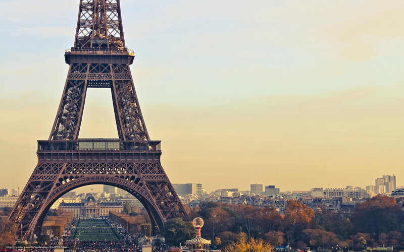 Eiffel Tower at sunset