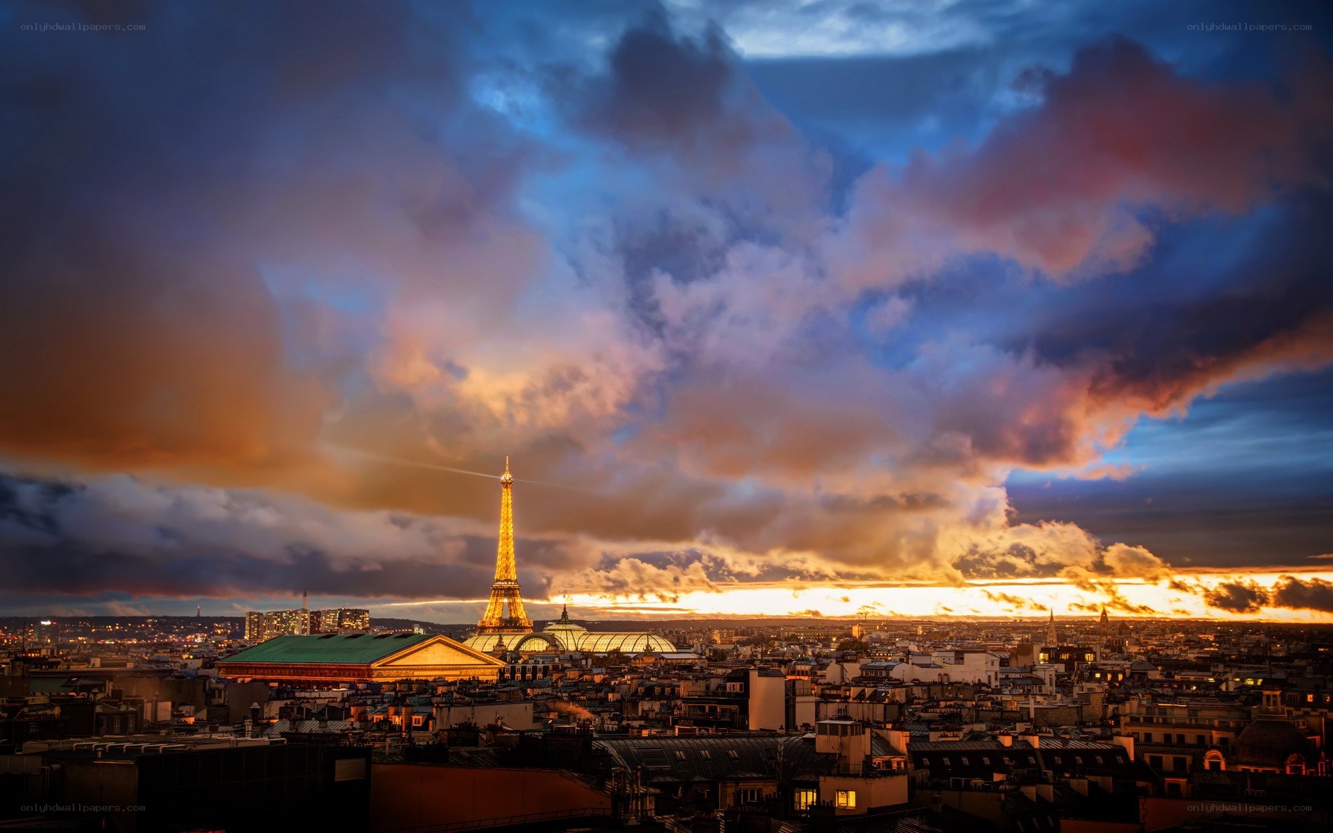 Eiffel Tower at sunset