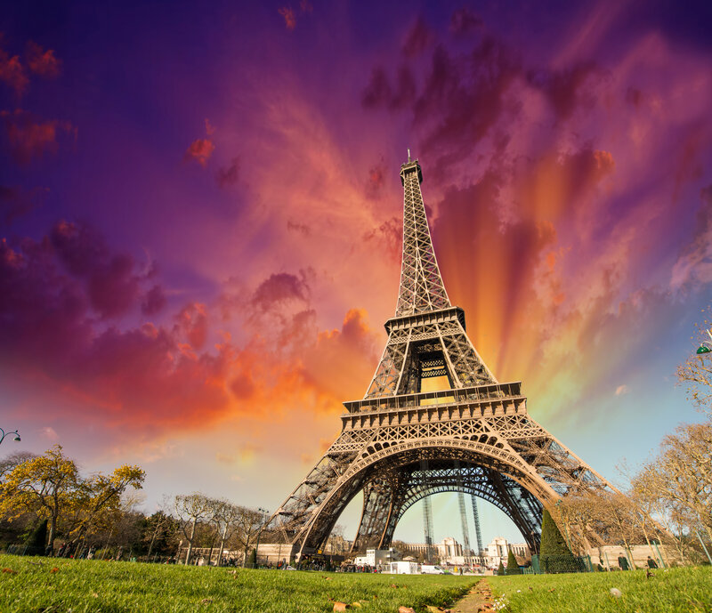 Eiffel Tower at Sunset — Purple