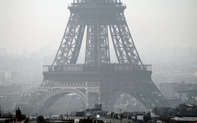 Eiffel Tower in Haze — Gray, Hazy