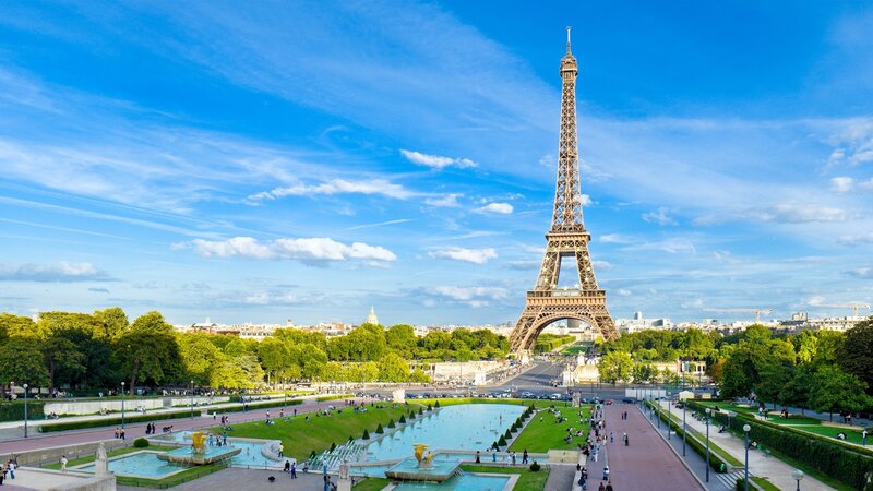 Eiffel Tower in Paris — Blue, Serene, Afternoon, Photograph, Fountain