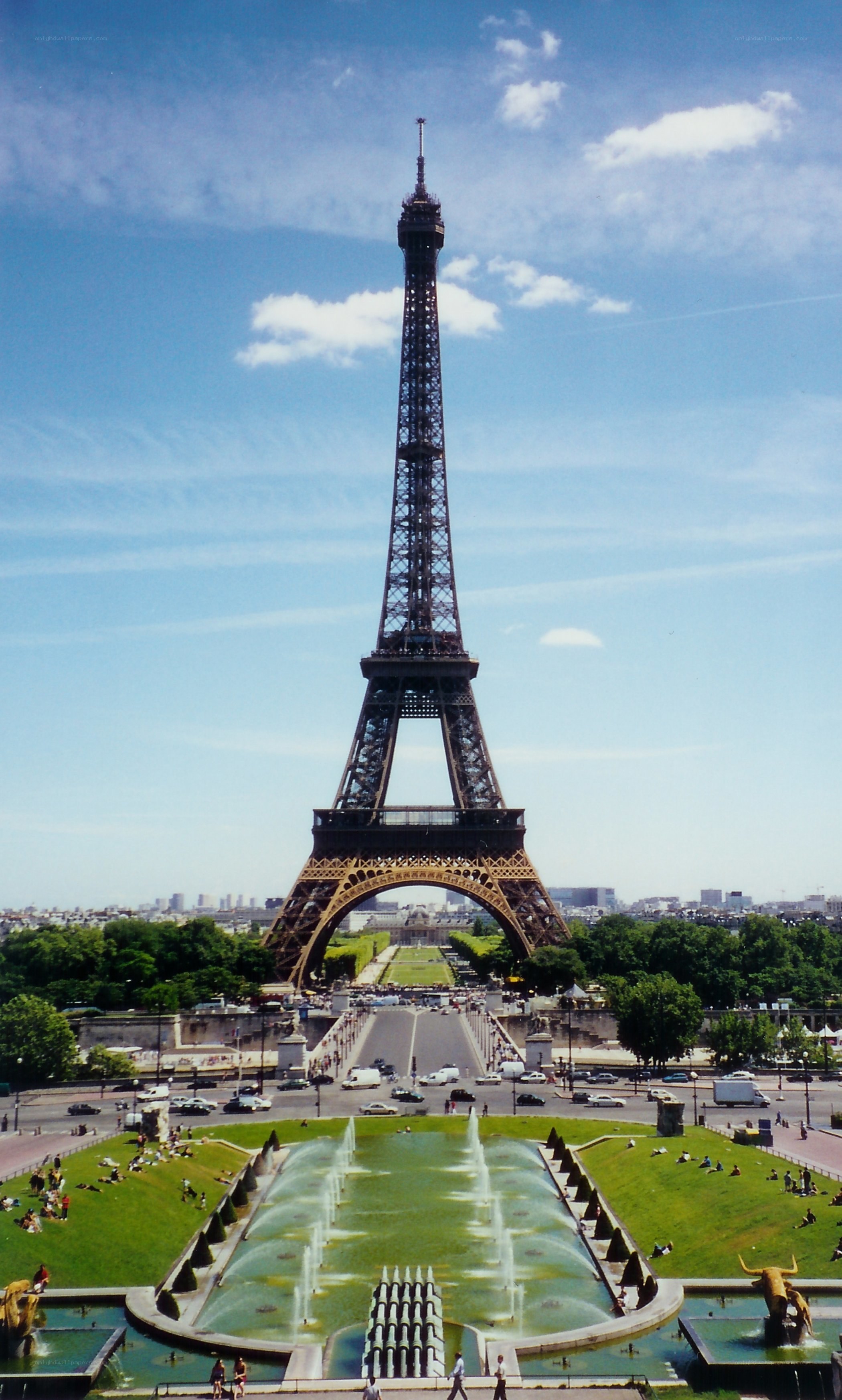 Eiffel Tower on a sunny day
