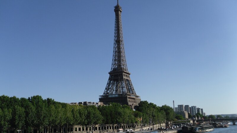 Eiffel Tower on a sunny day