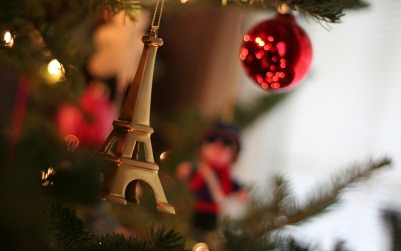Eiffel Tower Ornament — Green, Festive, Night, Photograph