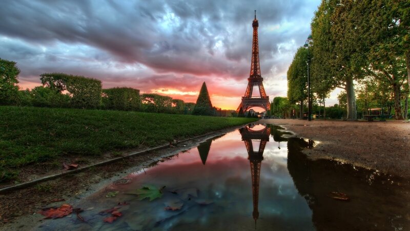 Eiffel Tower Reflection — Red