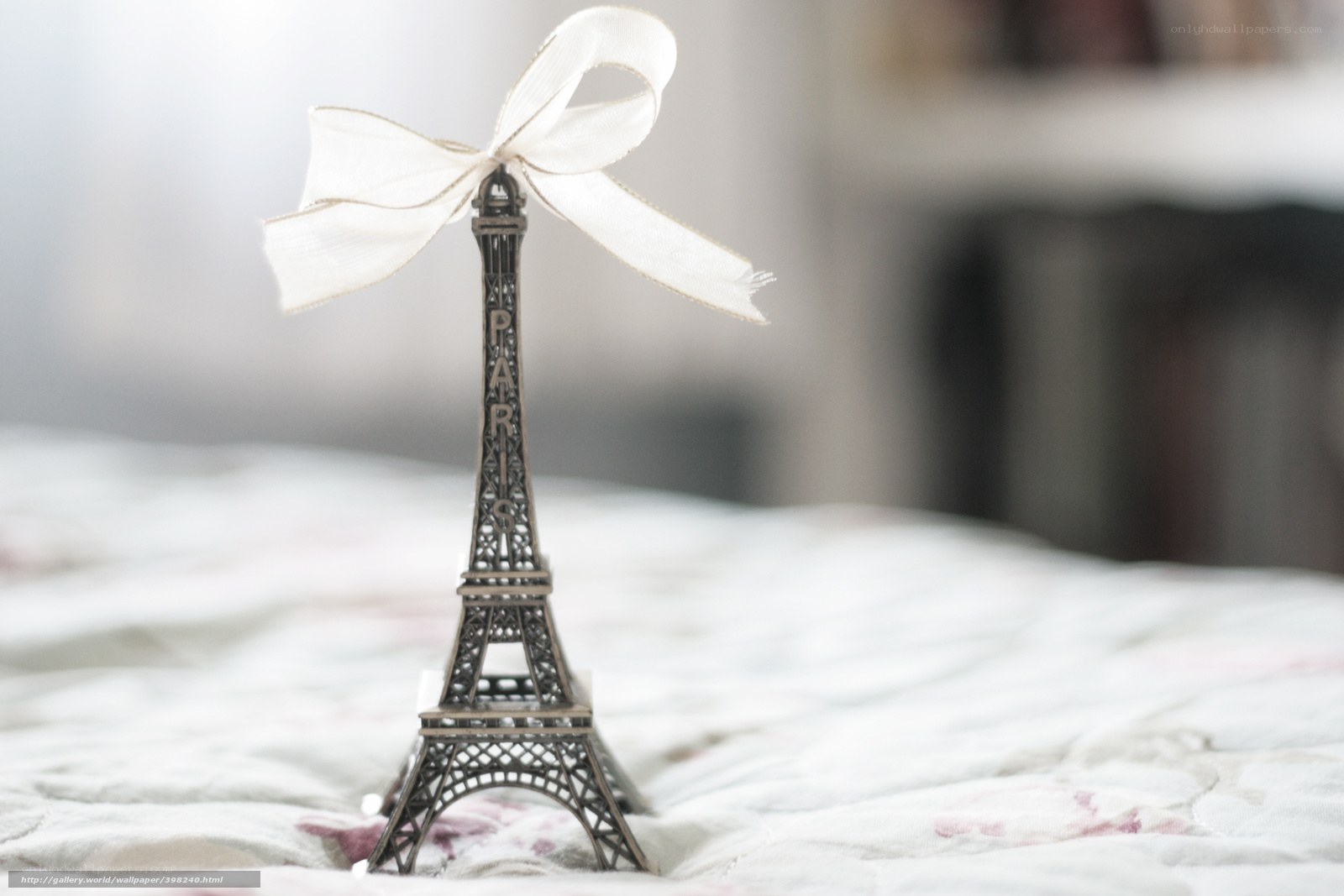 Eiffel Tower souvenir with bow