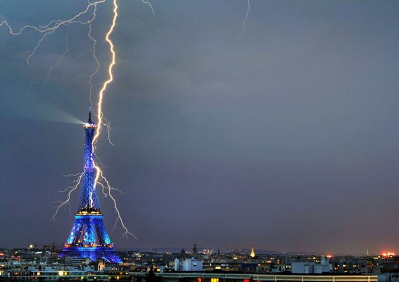 Eiffel Tower Struck by Lightning — Blue
