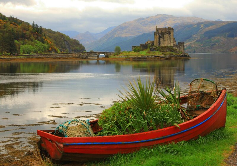 Eilean Donan Castle and red boat