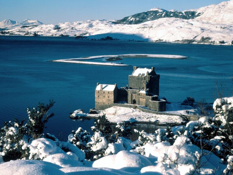 Eilean Donan Castle — Blue, Serene, Winter