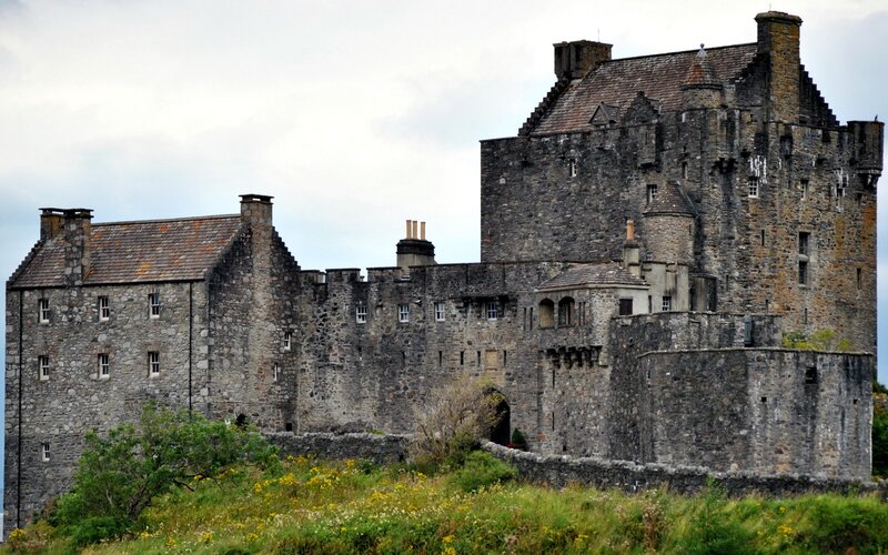 Eilean Donan Castle — Gray, Historic