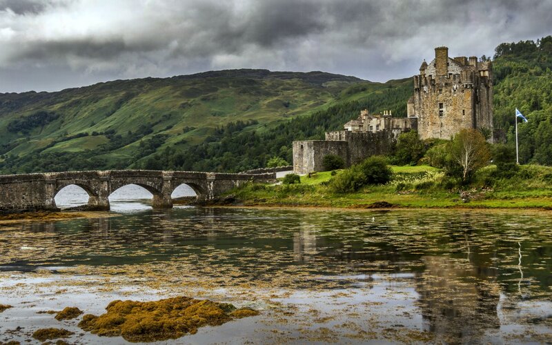 Eilean Donan Castle — Green, Dramatic, Photograph, Bridge
