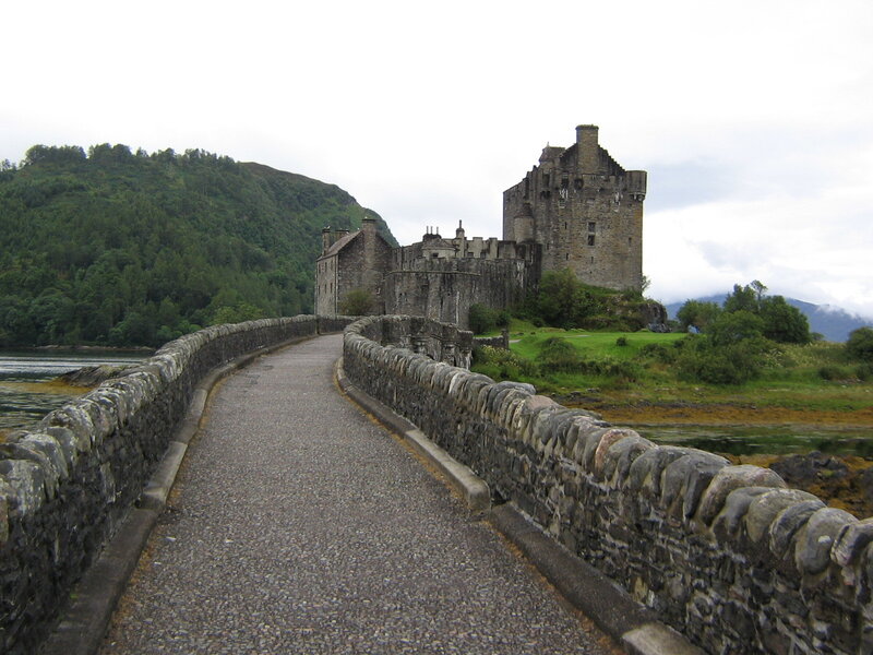 Eilean Donan Castle view