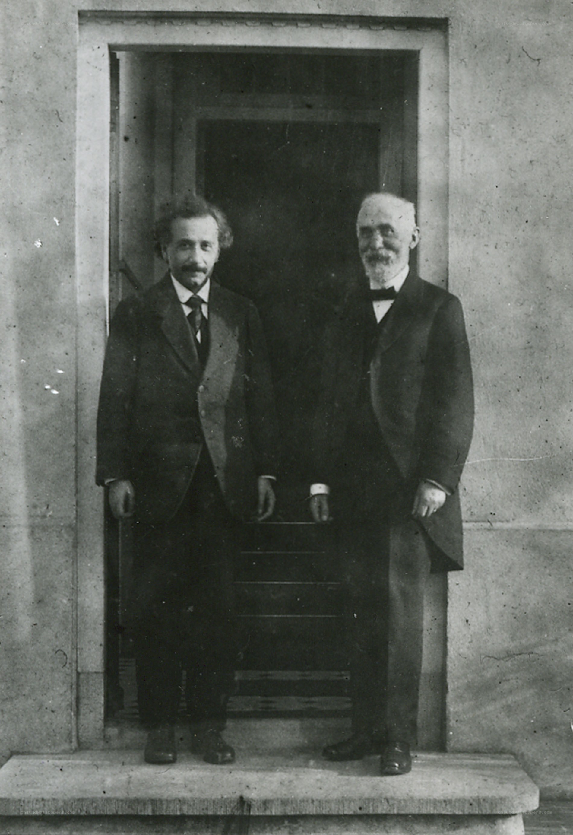 Einstein with a colleague