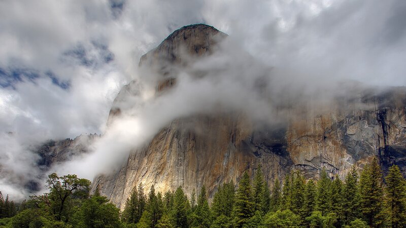 El Capitan in Yosemite — Green, Dramatic, Photograph