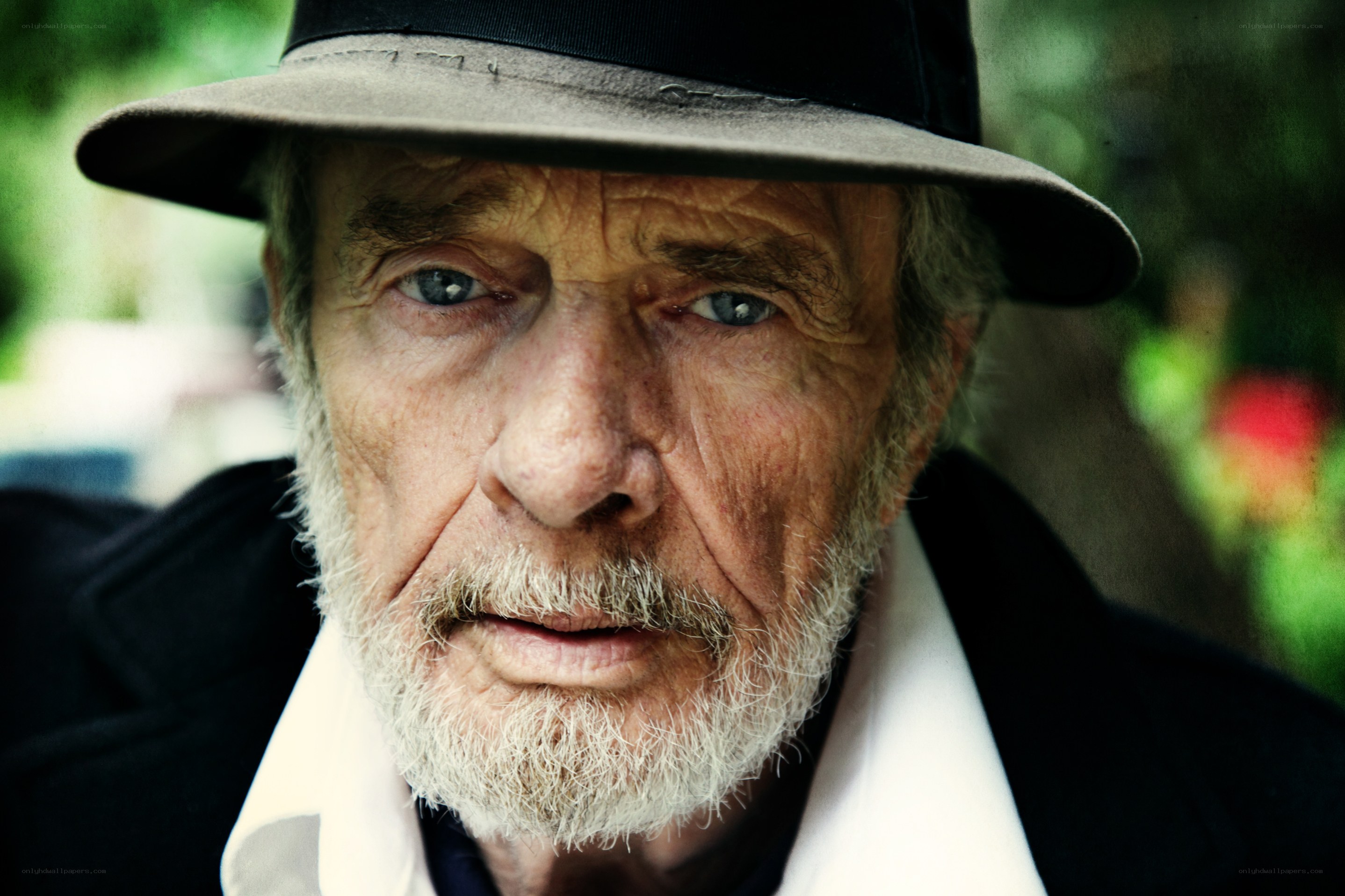 elderly man with hat portrait