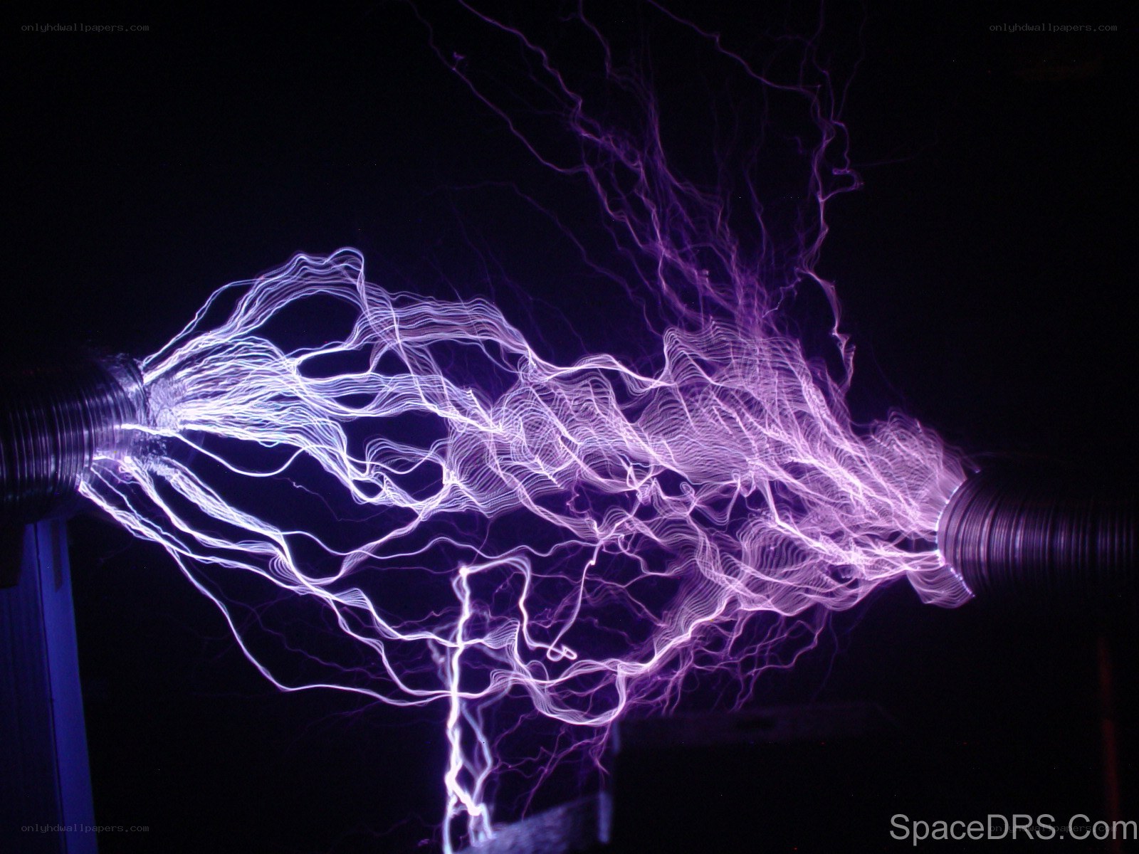Electric arcs from a Tesla coil