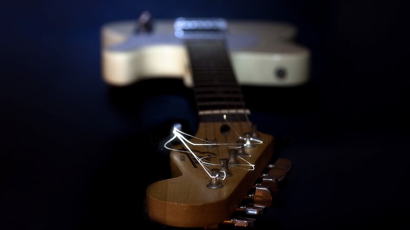 Electric Guitar Headstock — Black
