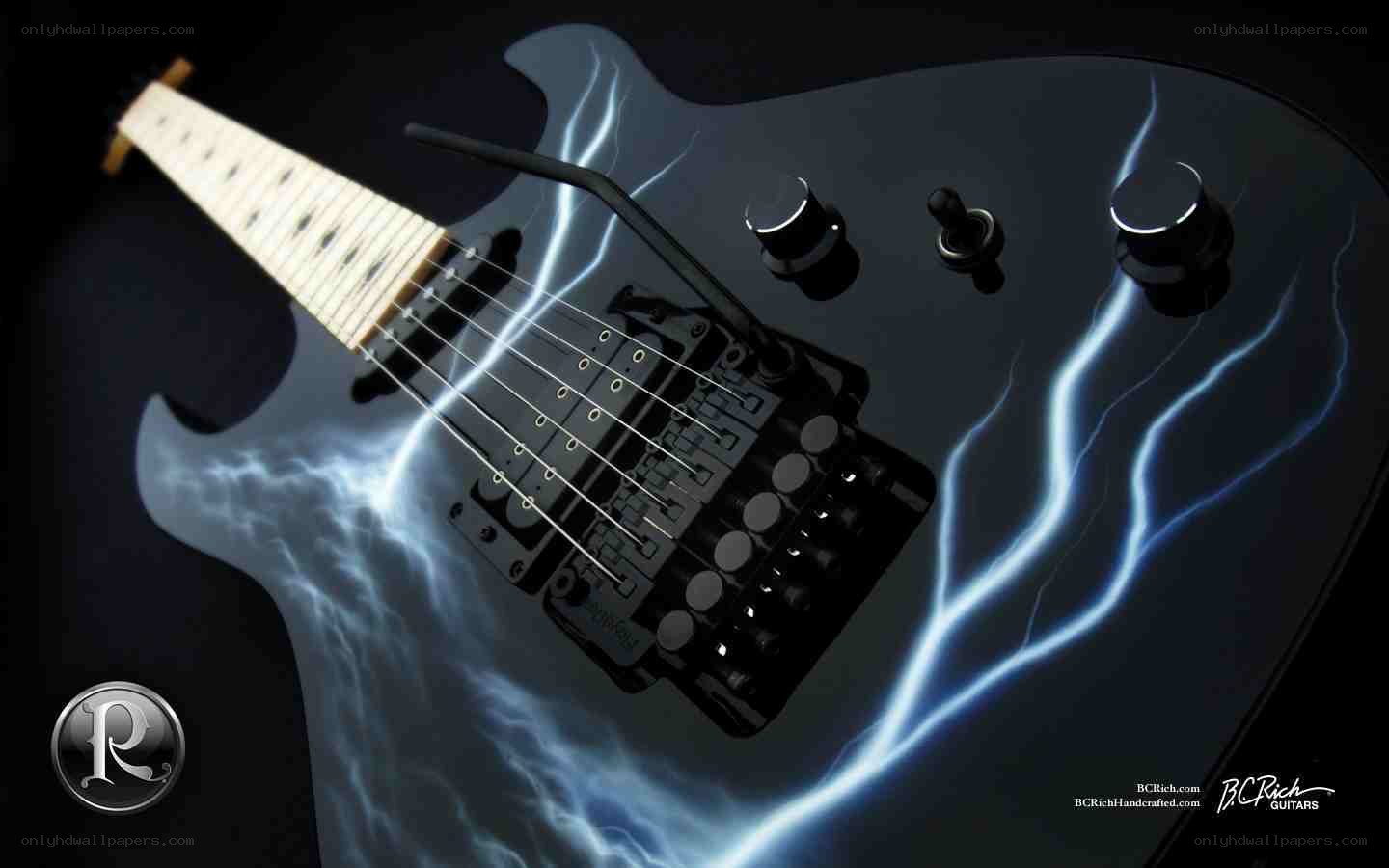 Electric guitar with lightning design