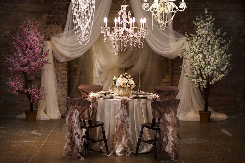 Elegant Dining Table Setup