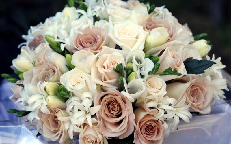 elegant rose bouquet